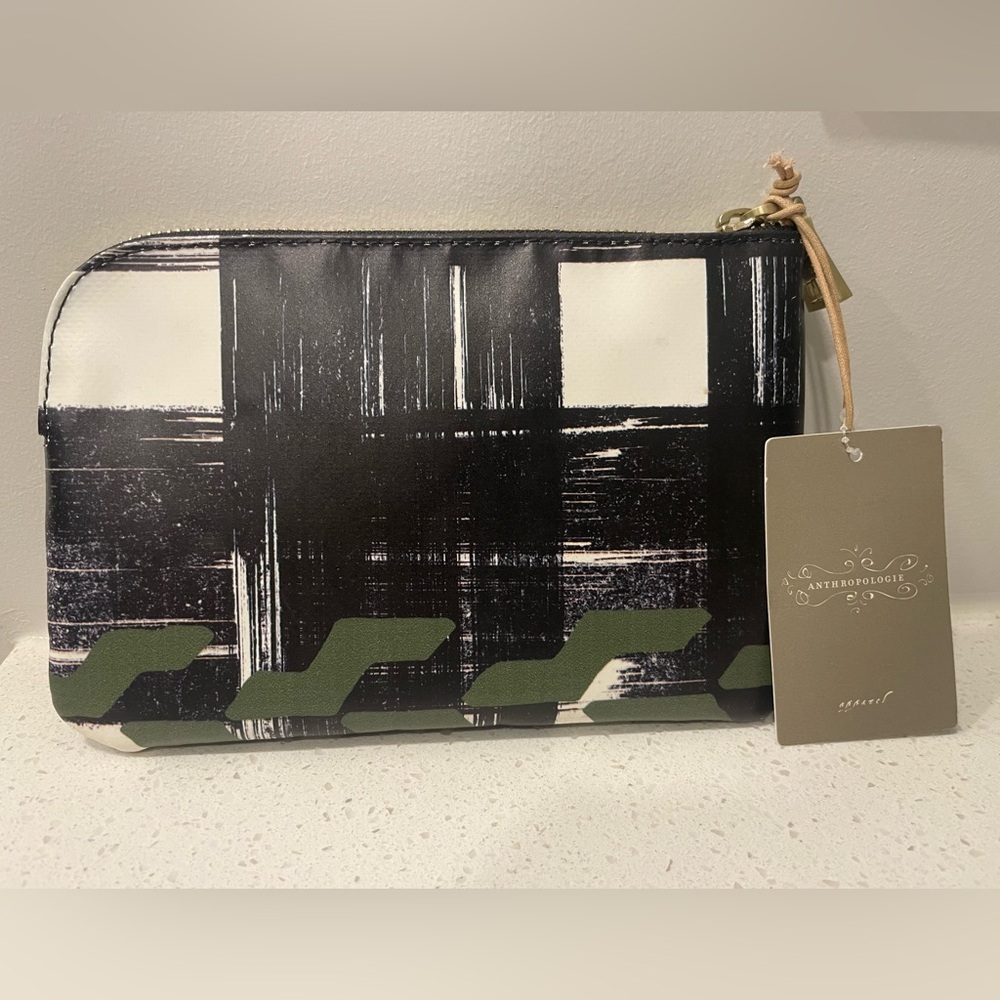 Anthropologie Kestrel Hedgehog 🦔 Clutch/Pouch - Picture 2 of 7